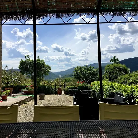 Rustic Comfort With Modern Touch, Cleaning Included Arezzo